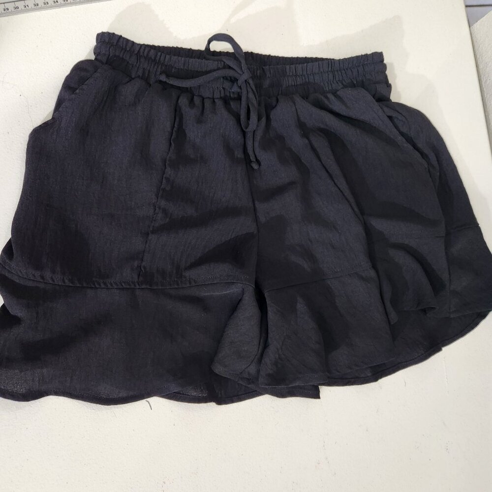 Cherish Shorts Womens Size S Black Ruffle